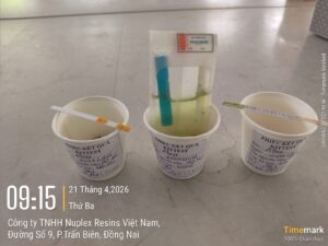 Dụng cụ và kết quả kiểm tra nhanh an toàn thực phẩm